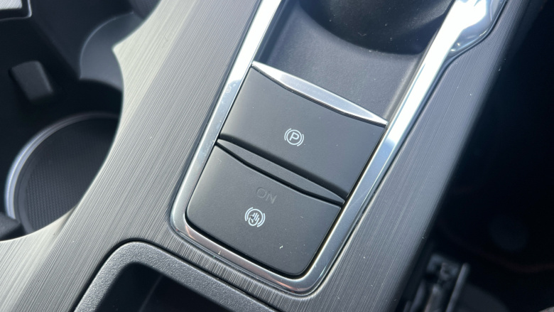 Ford Kuga 2.5 FHEV ST-Line 5dr CVT Hybrid Estate